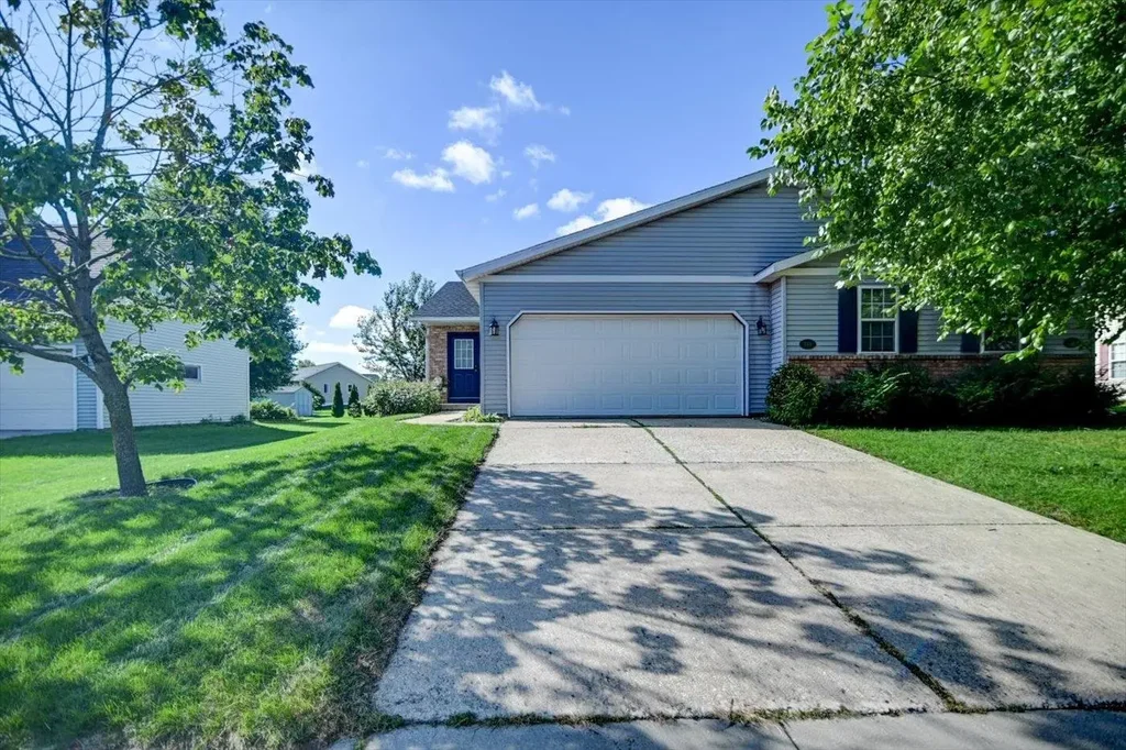 2301 Buckingham Road, Stoughton