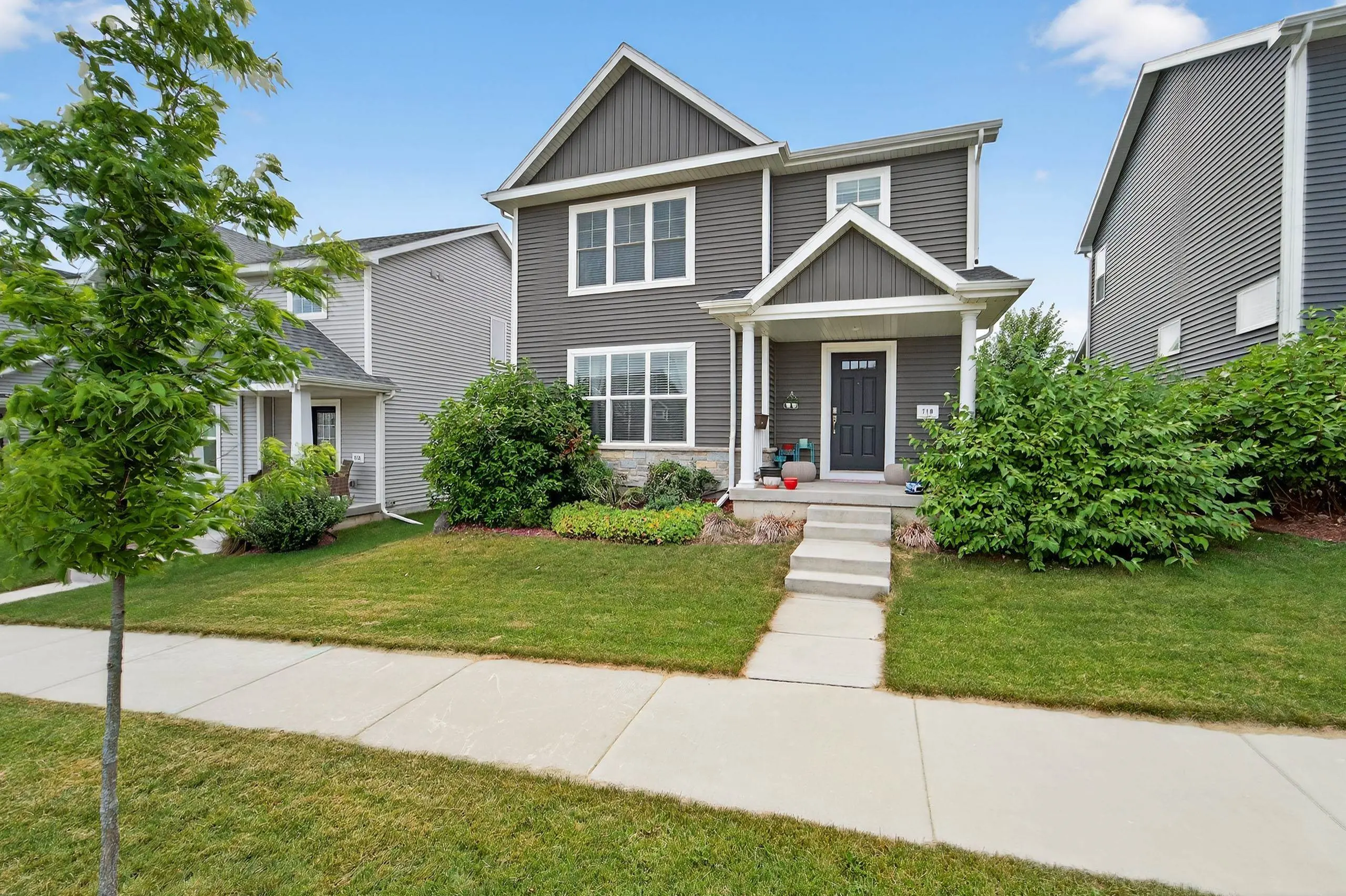 Photo of Listing #2007273