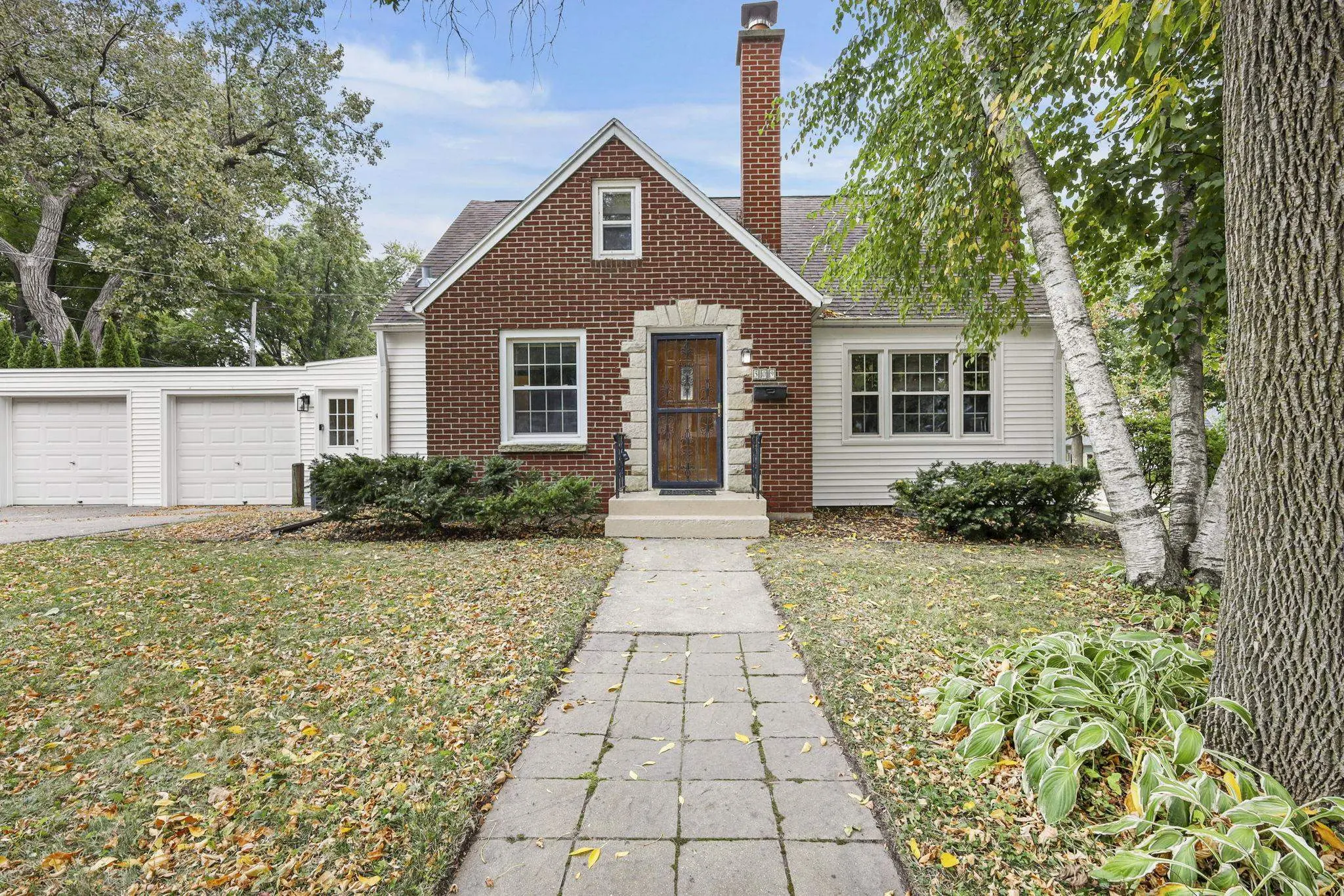 Photo of Listing #2007454