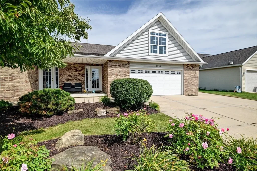 2308 Roby Road, Stoughton