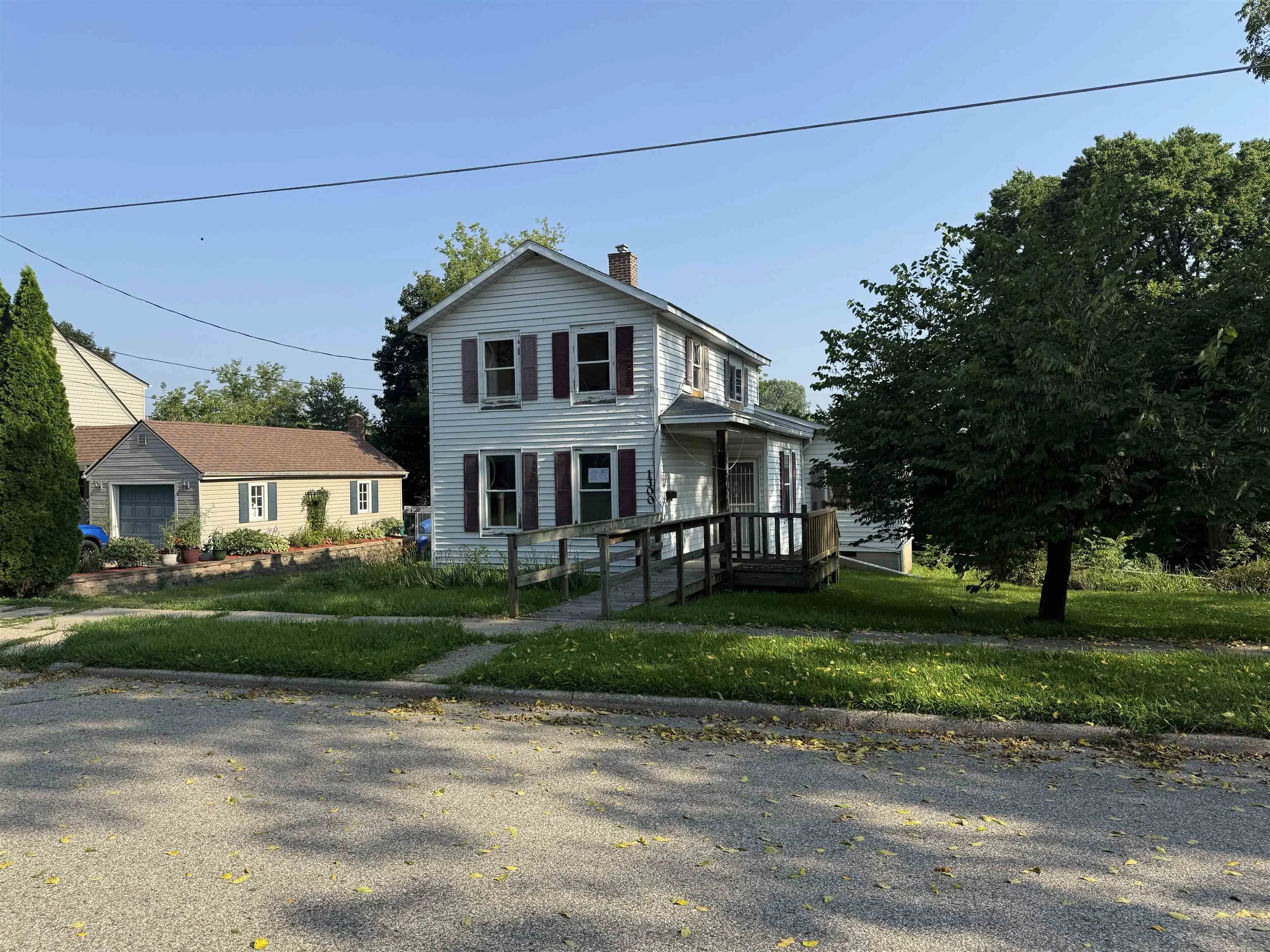 Photo of Listing #2007585