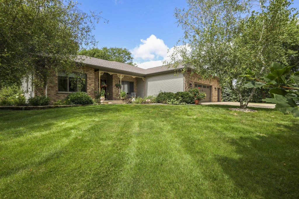 901 Gallagher Lane, Rutland