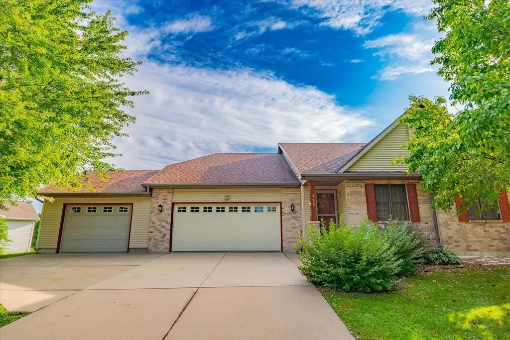 725 Herndon Drive, Madison