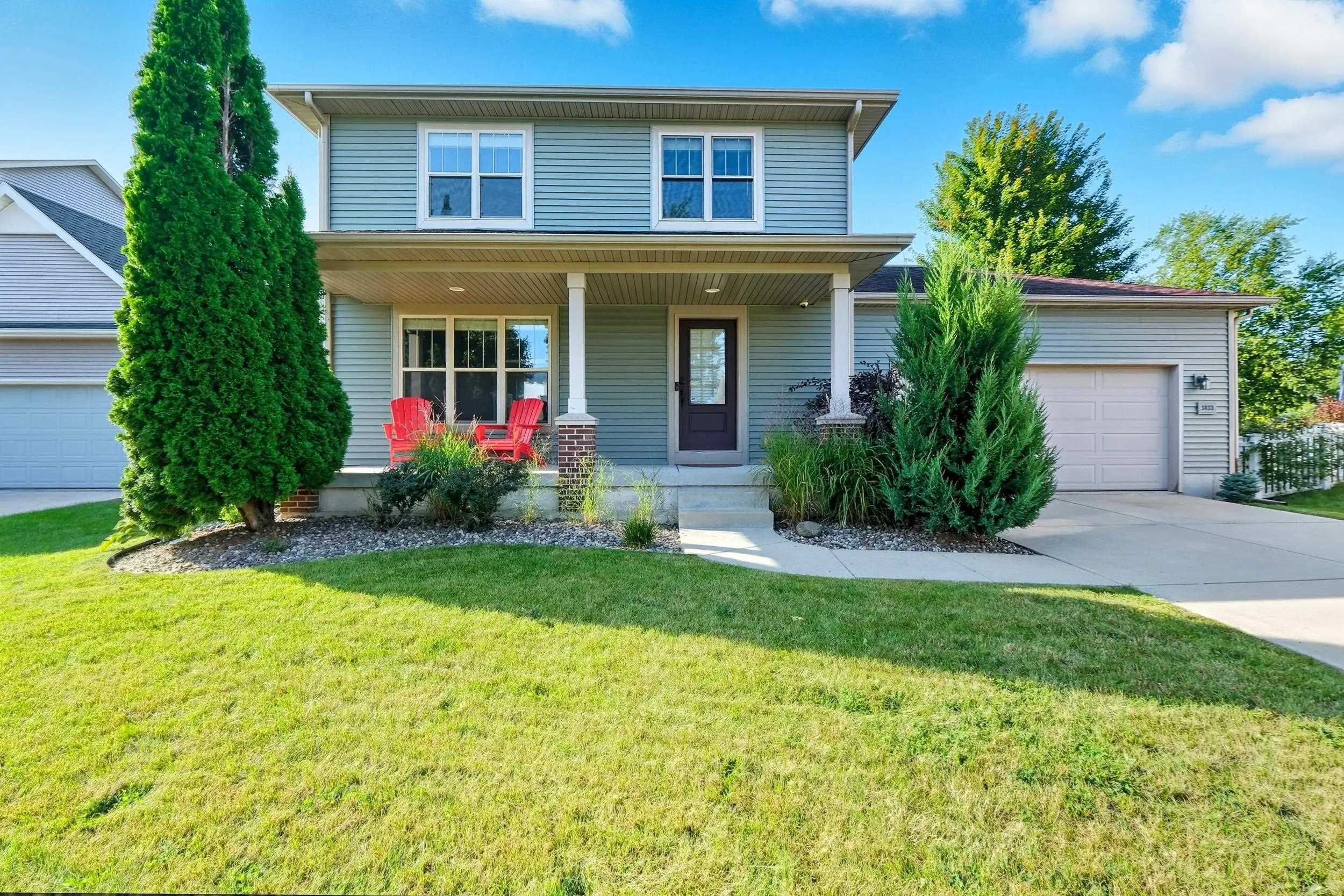 Photo of Listing #2007984