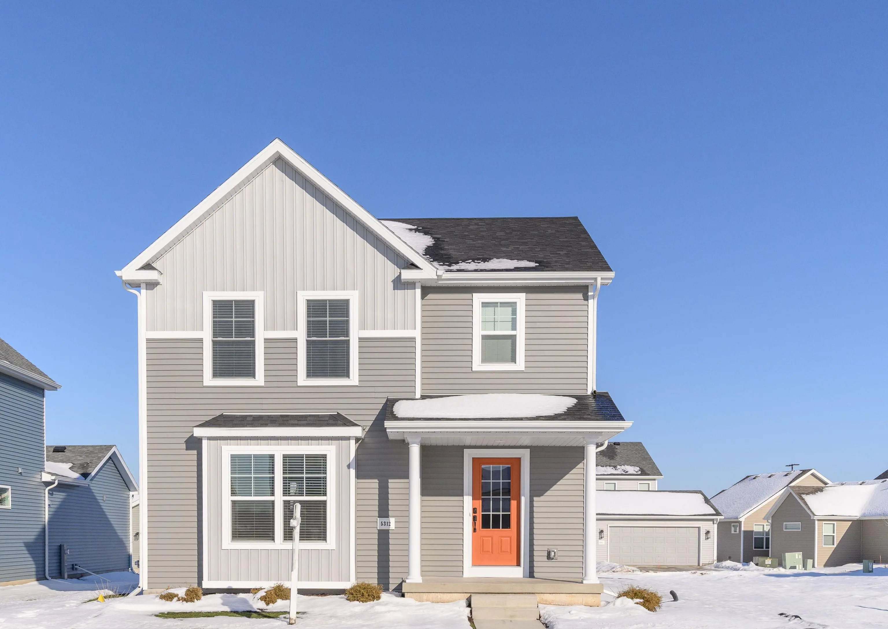 Photo of Listing #2008015