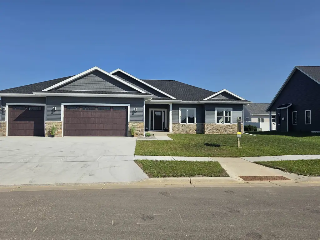 3537 Samson Drive, Milton