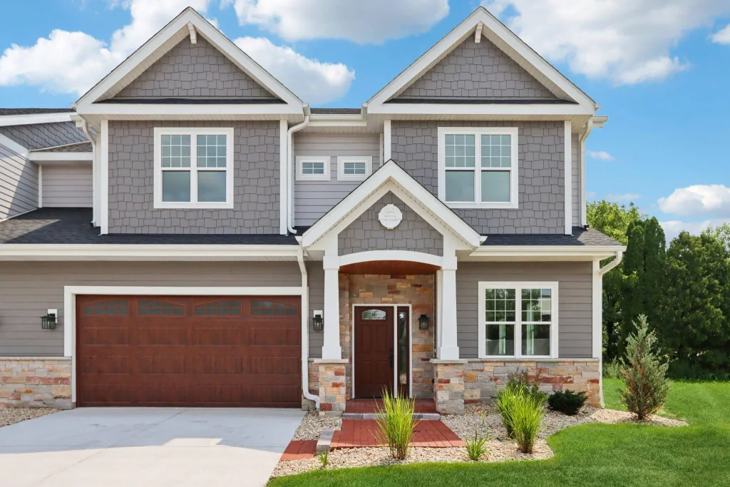 #14 - 1204 S Main Street, Lake Mills