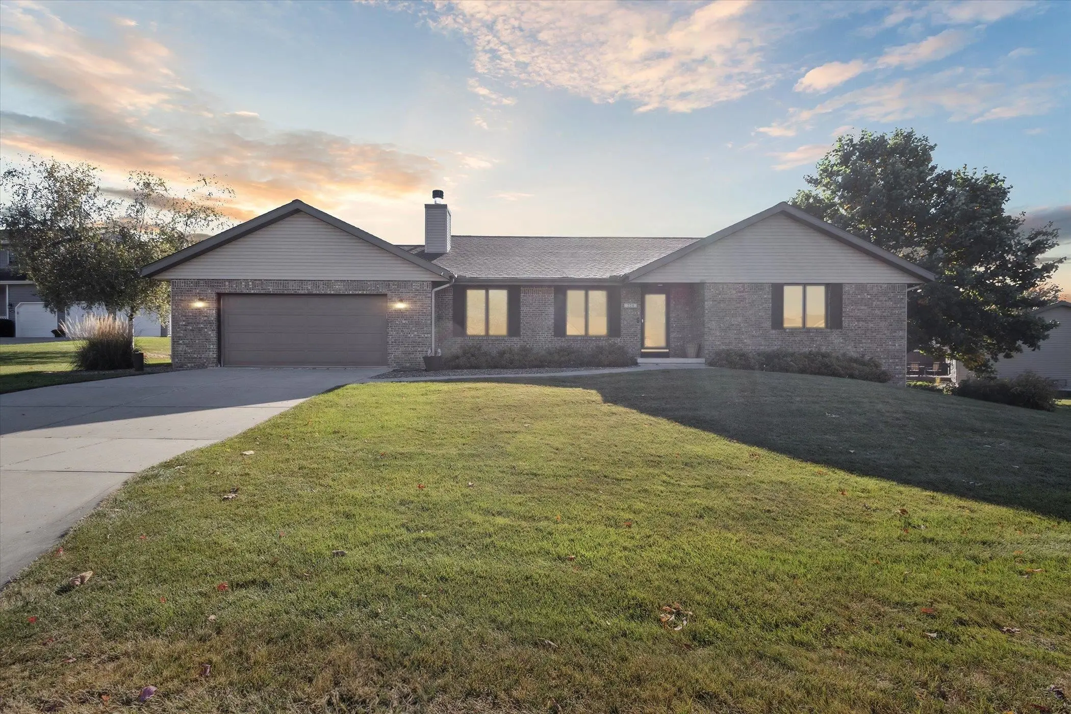 Photo of Listing #2008393