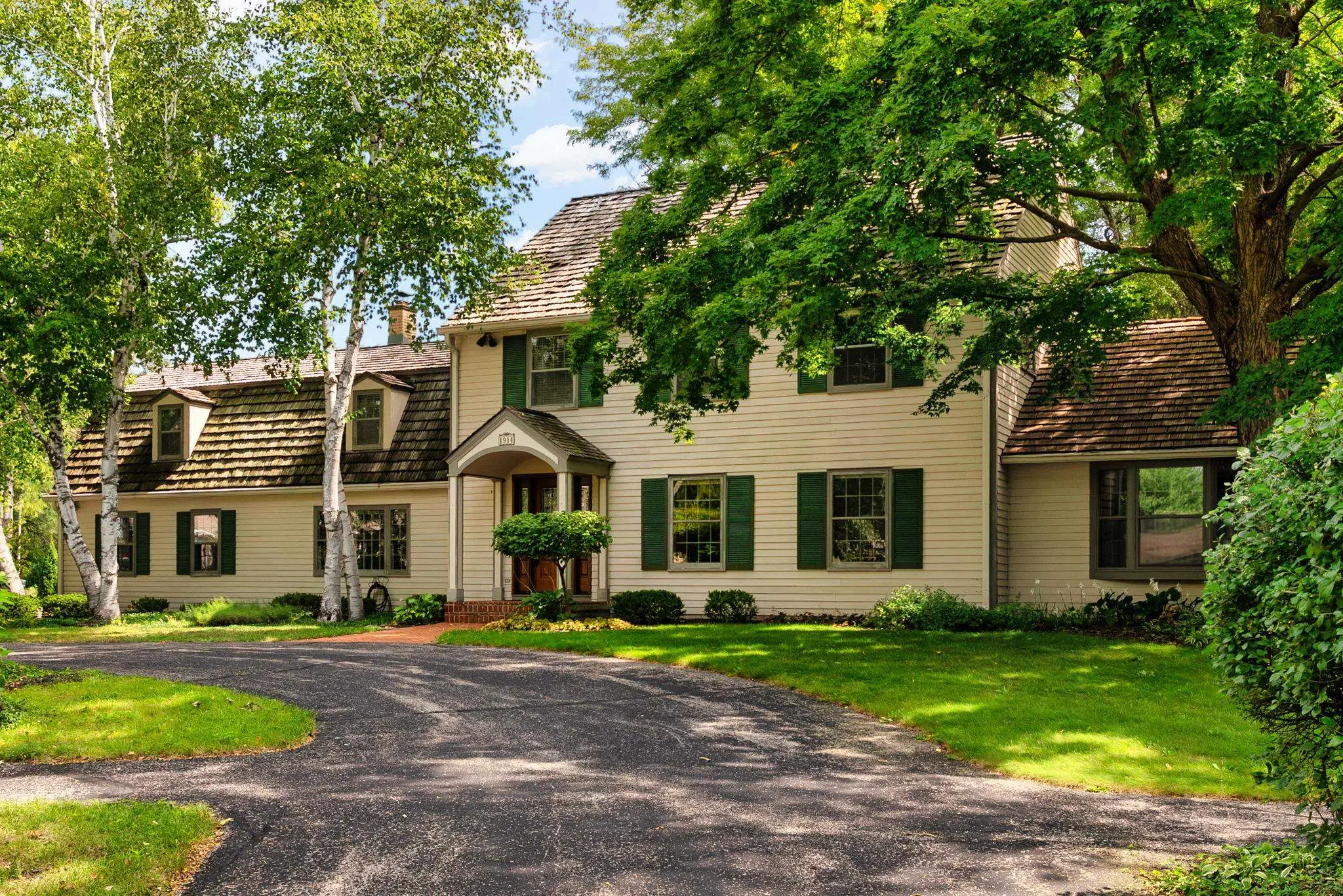 Photo of Listing #2008453