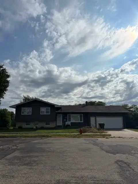 100 3rd Street, Dickeyville