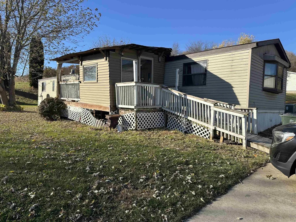 #41 - 33455 Industrial Drive, Wauzeka