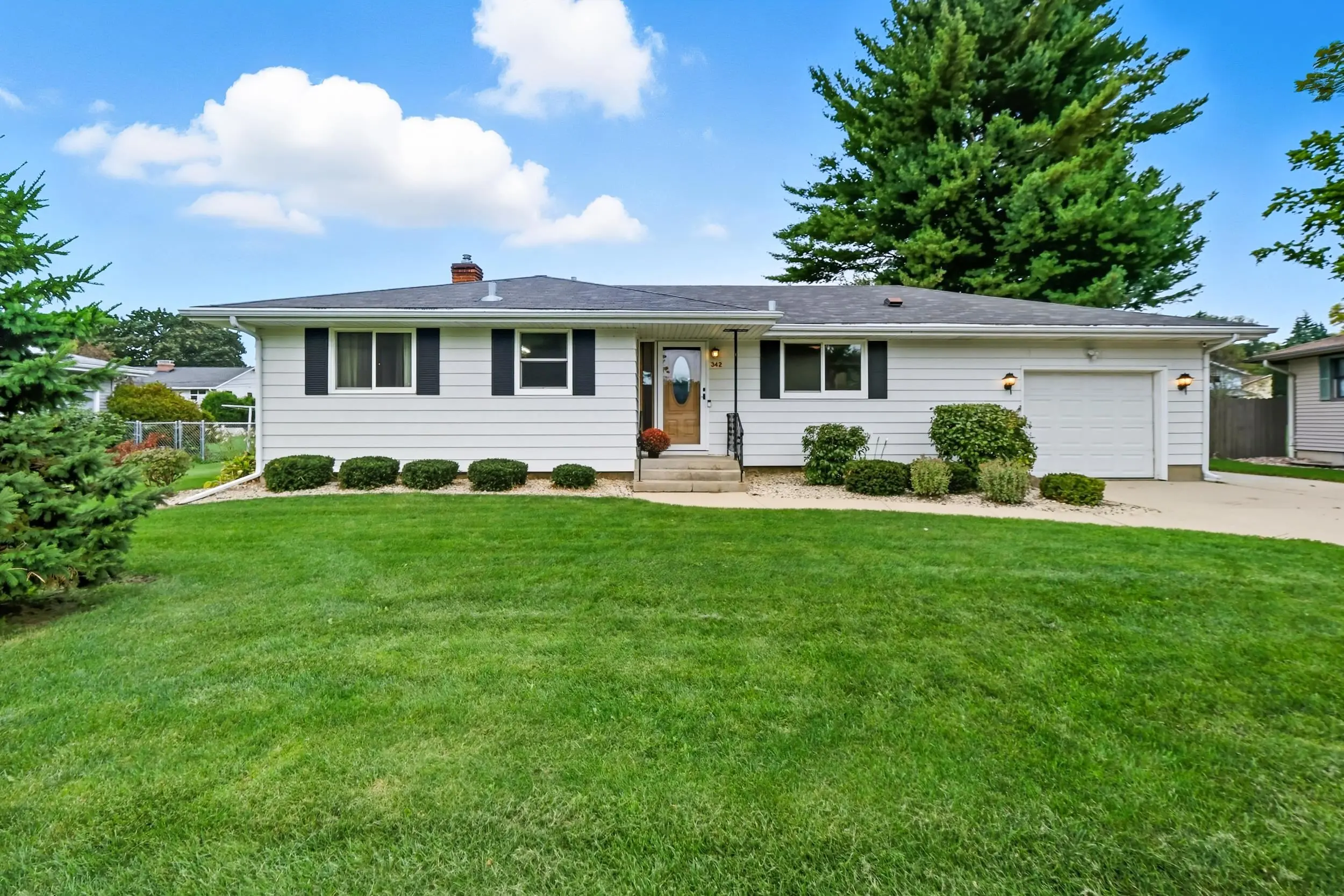 Photo of Listing #2008992