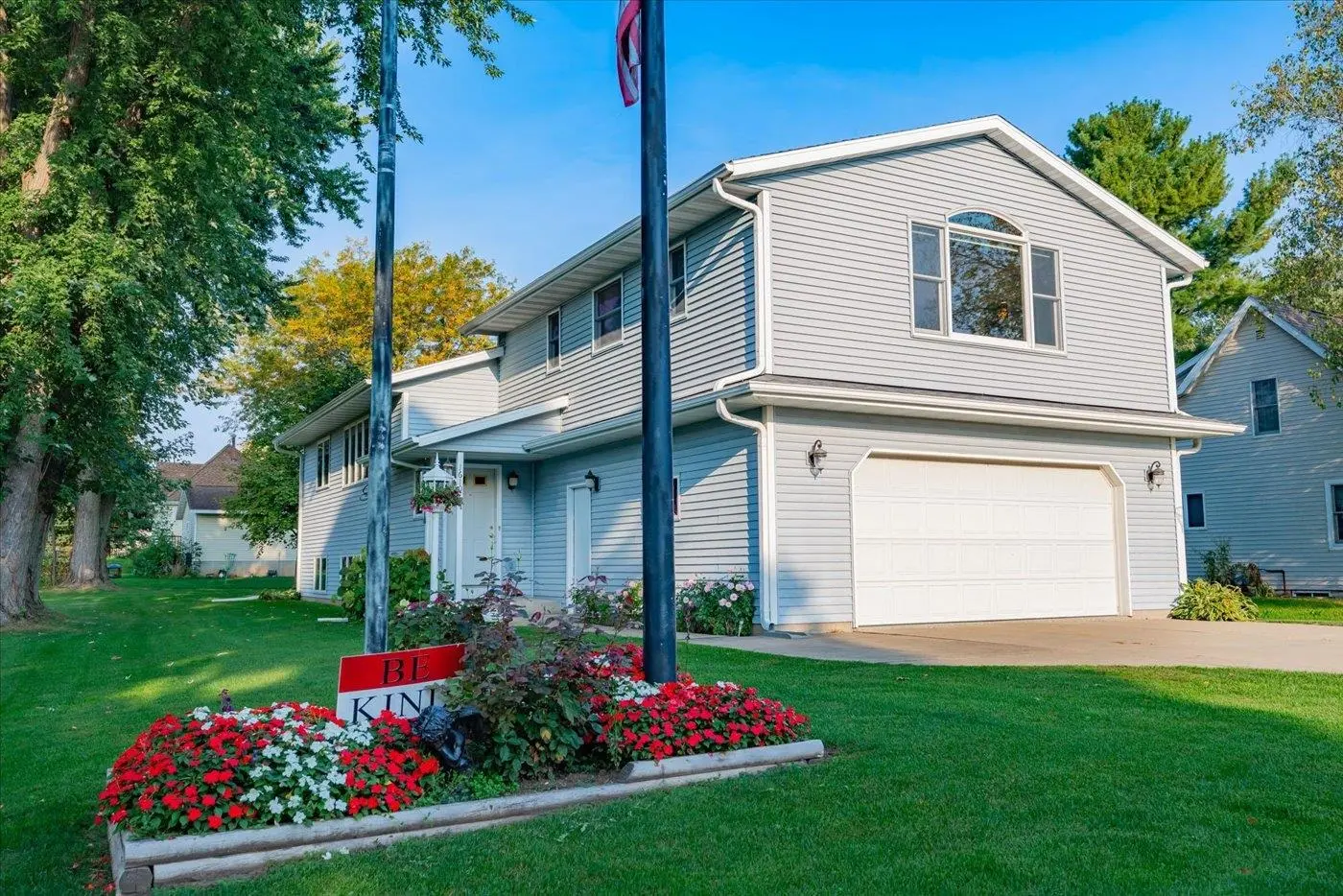 Photo of Listing #2009014