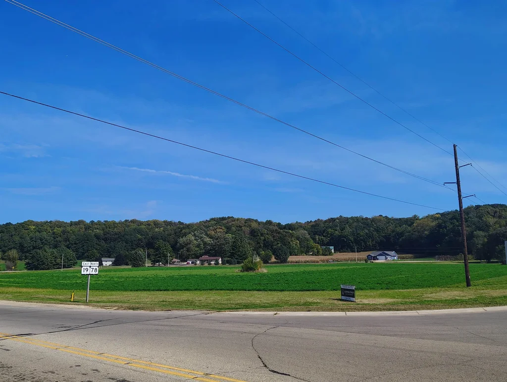 9.9 Acres Hwy 14 & Hwy 78/19, Mazomanie