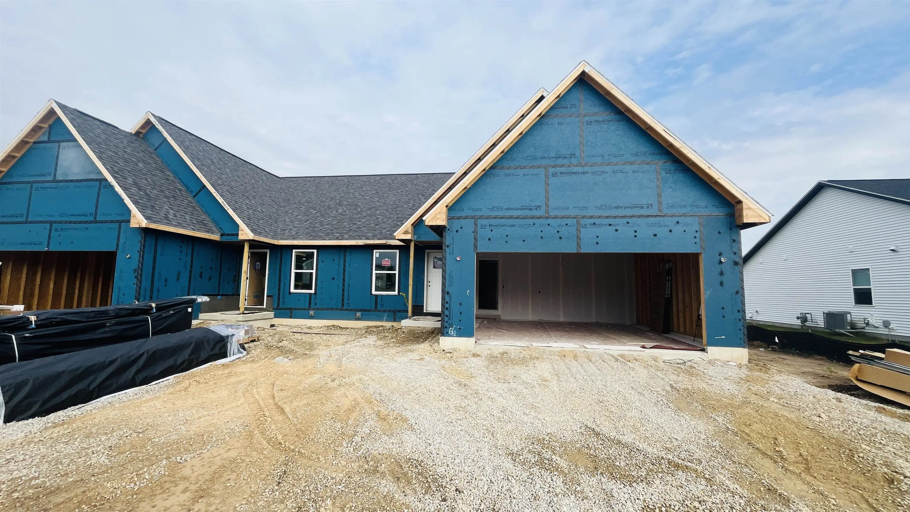 Photo of Listing #2009080