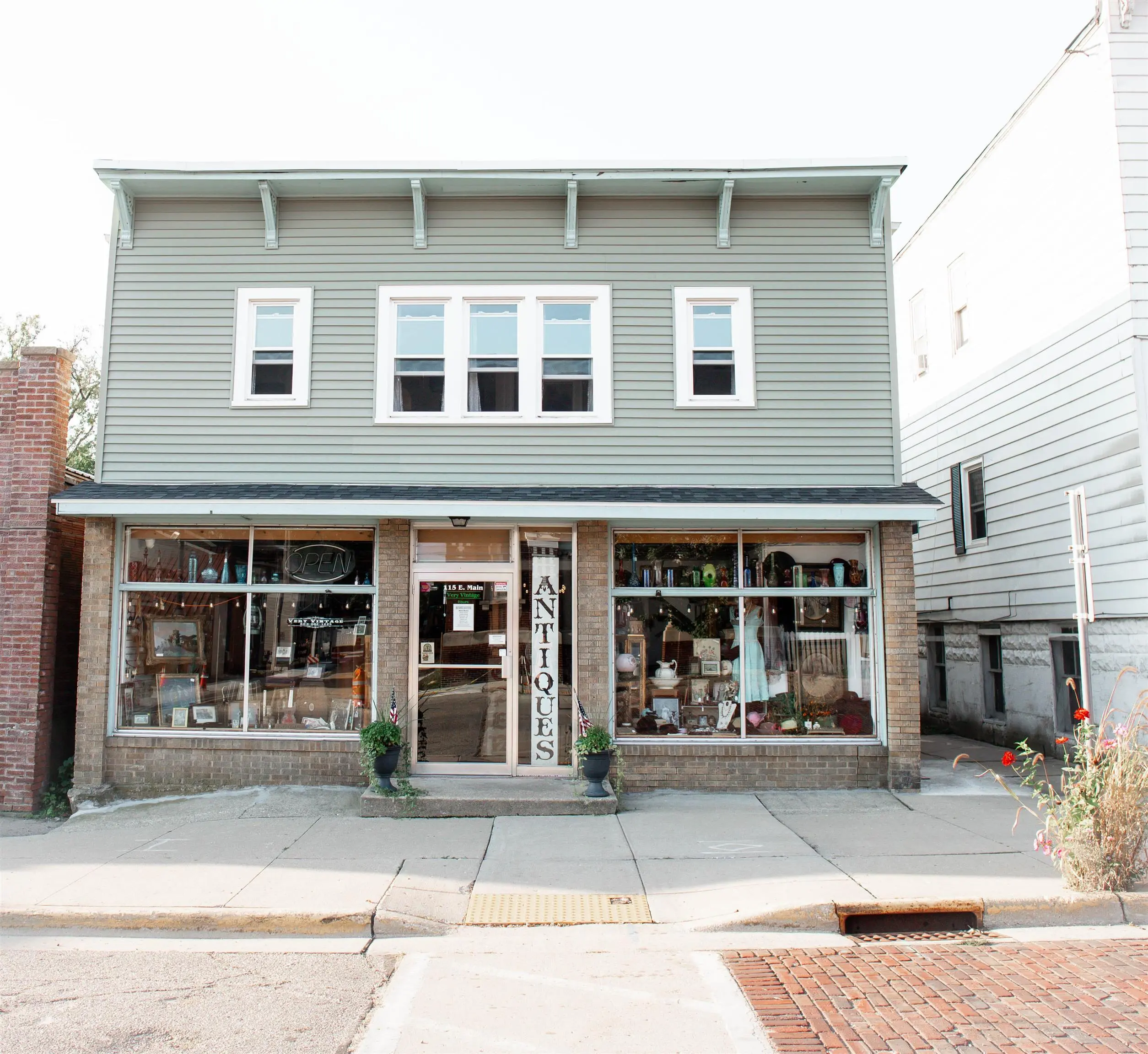 115 E Main Street, Evansville