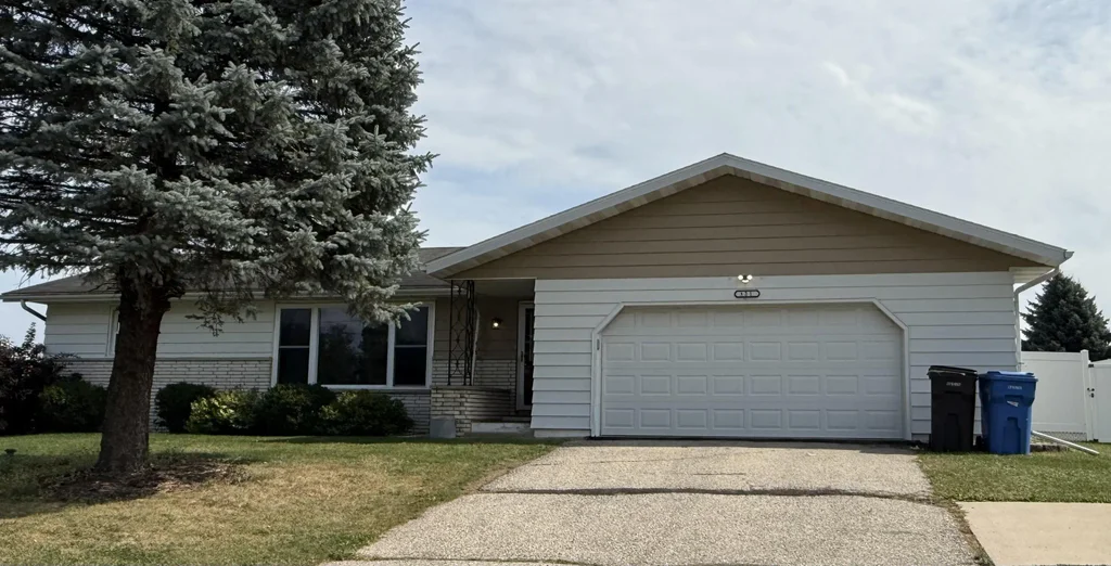 321 N 8th Street, Mount Horeb