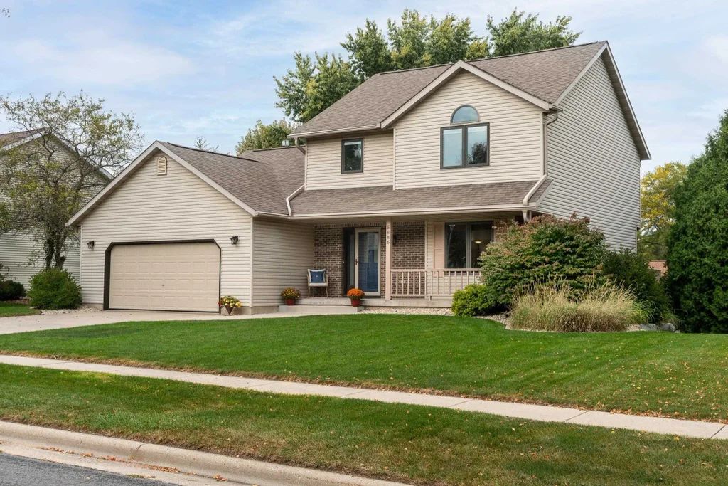 5886 Woodland Drive, Waunakee