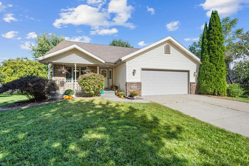 5474 Shale Road, Fitchburg