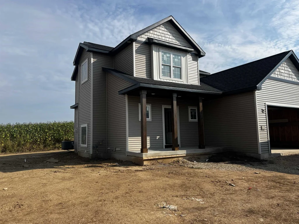 L125 Prairie View Lane, Arlington