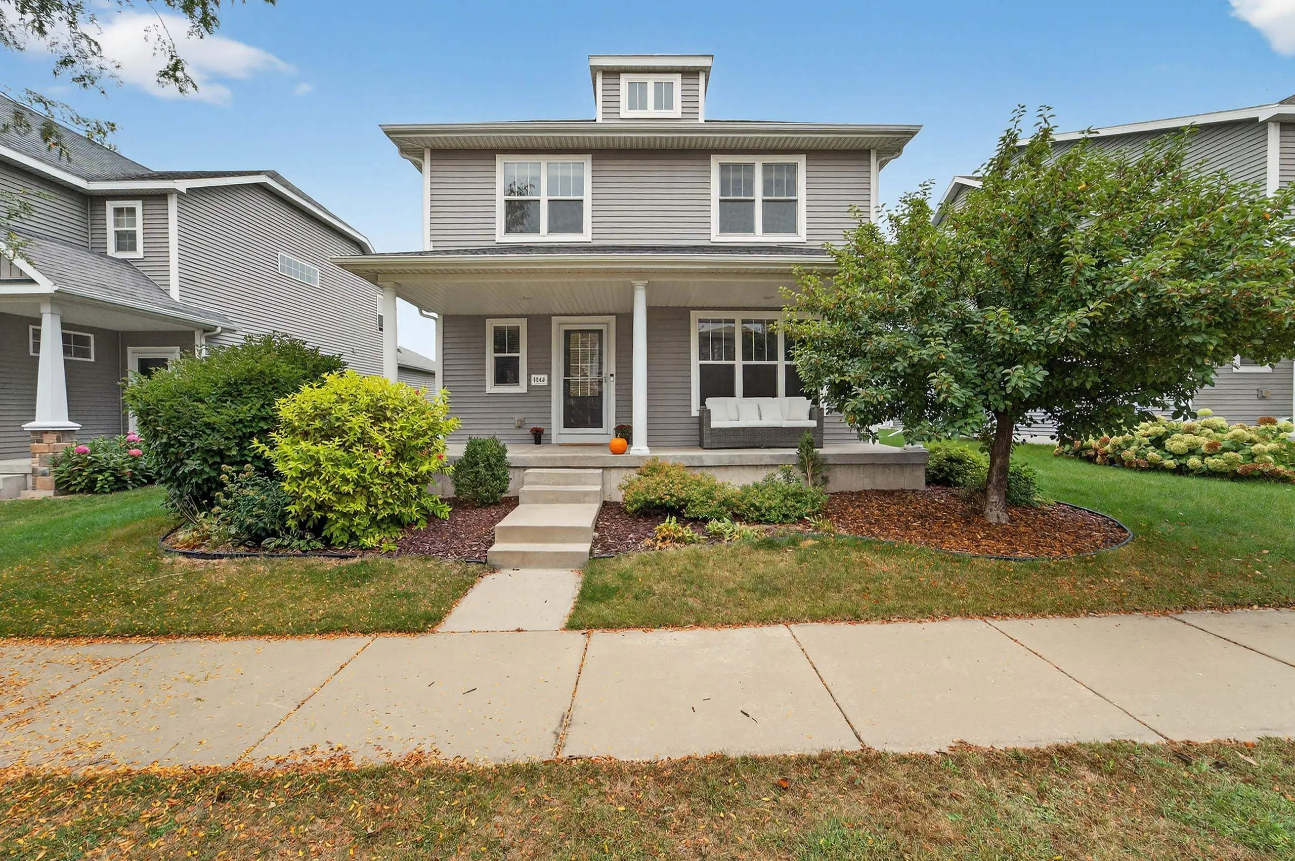 Photo of Listing #2009470