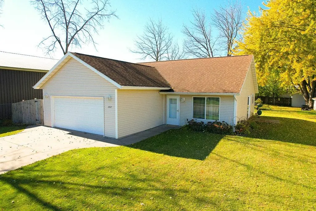 1517 Lincoln Avenue, Tomah