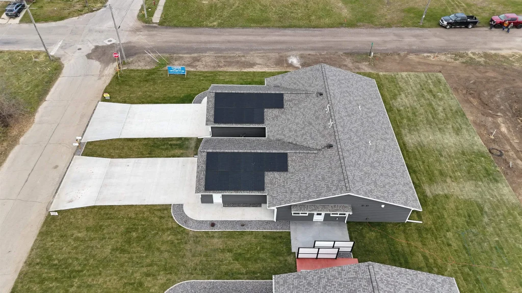 703 Stelting Street, Sparta