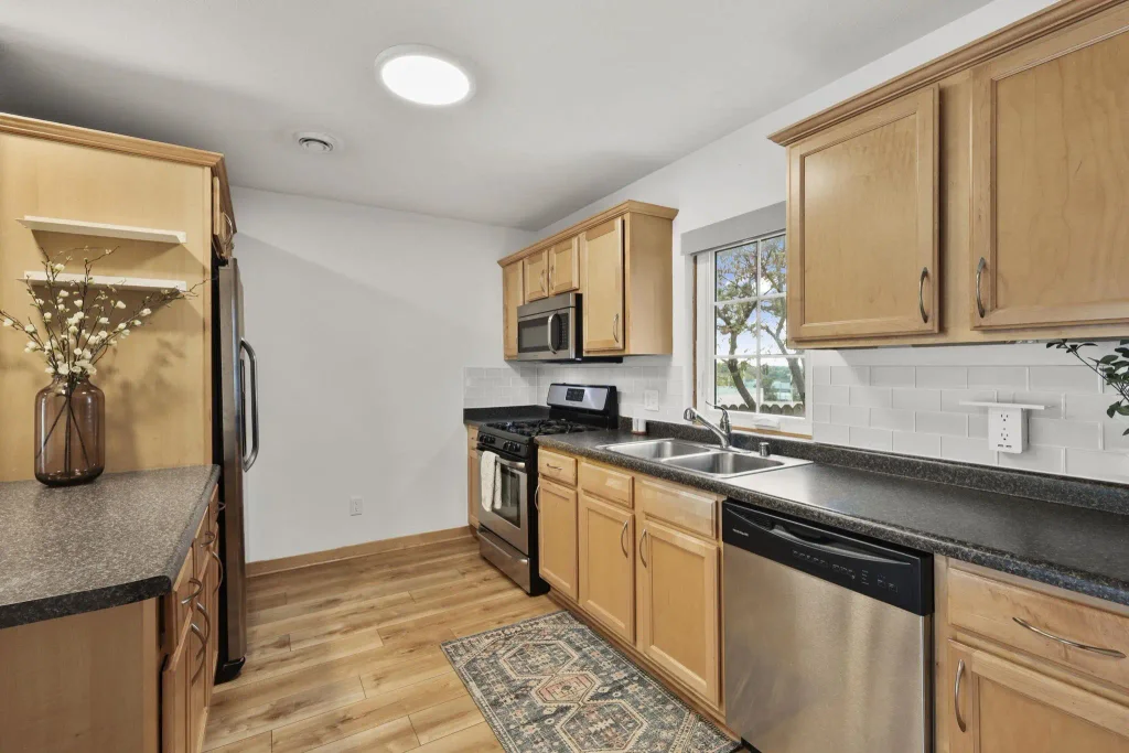 2260 N Rusk Avenue, Madison