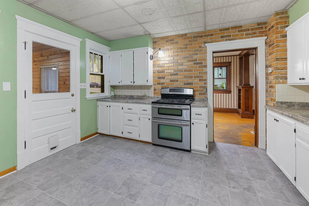 701 N Center Street, Beaver Dam