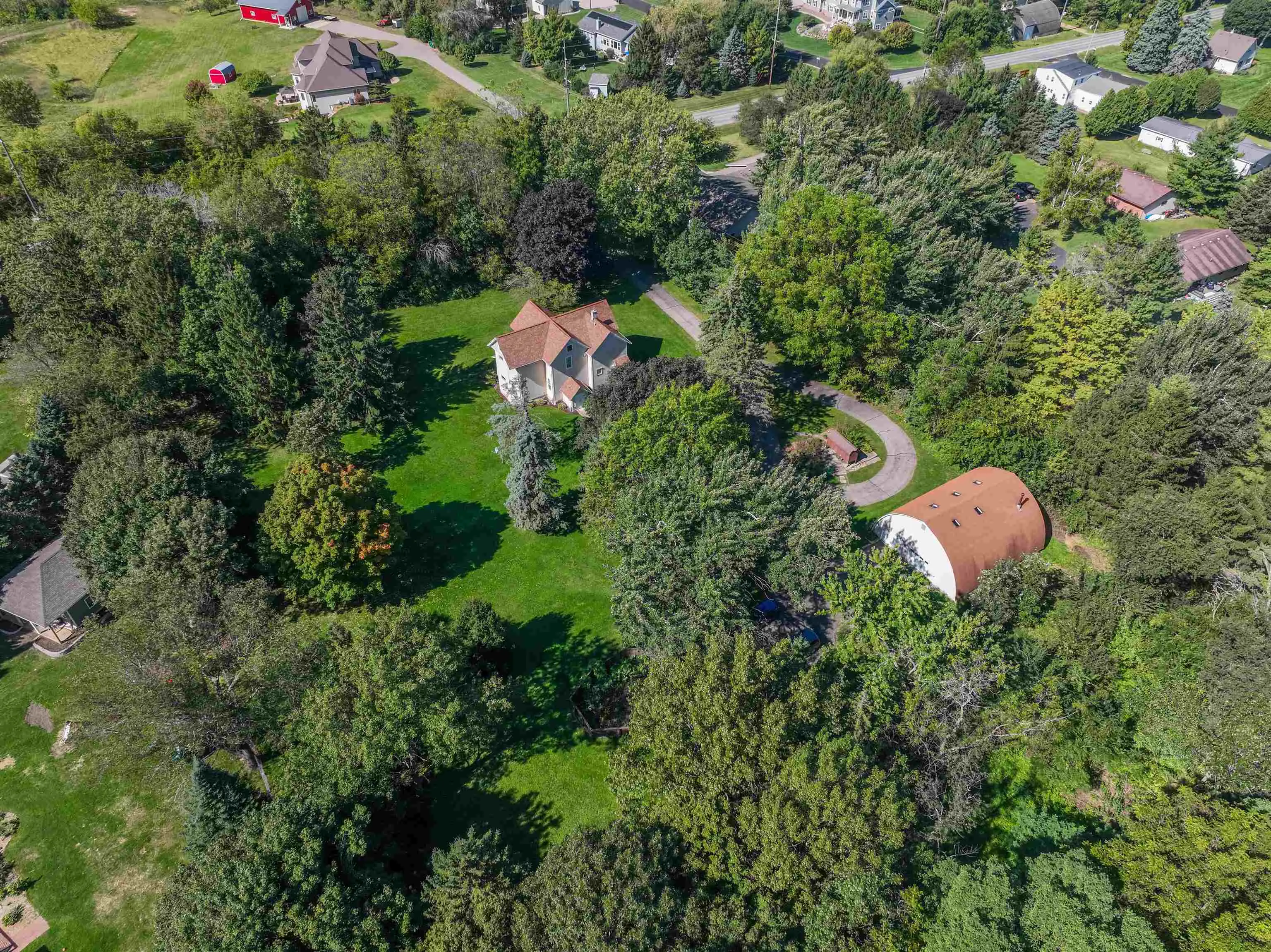 Photo of Listing #2009899