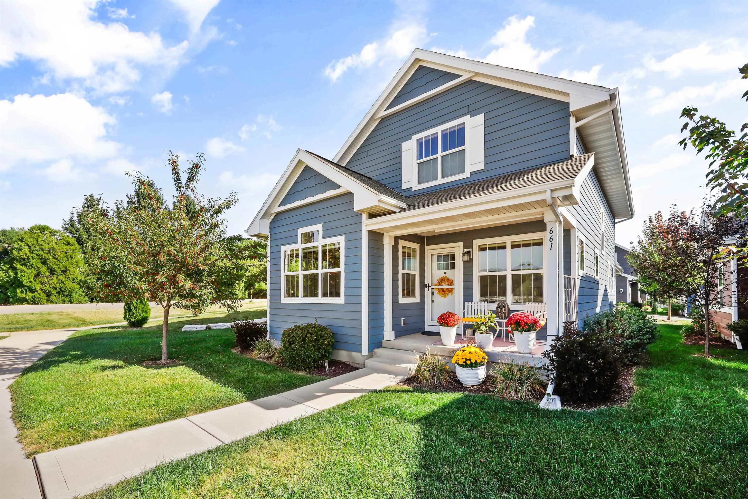 Photo of Listing #2009919