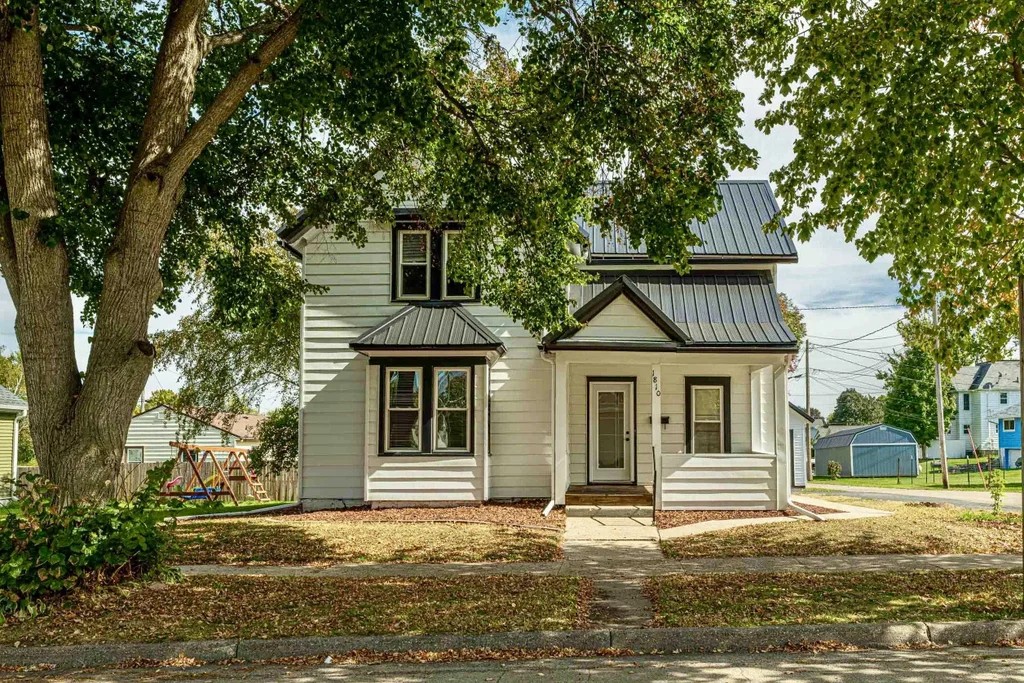 1810 15th Avenue, Monroe