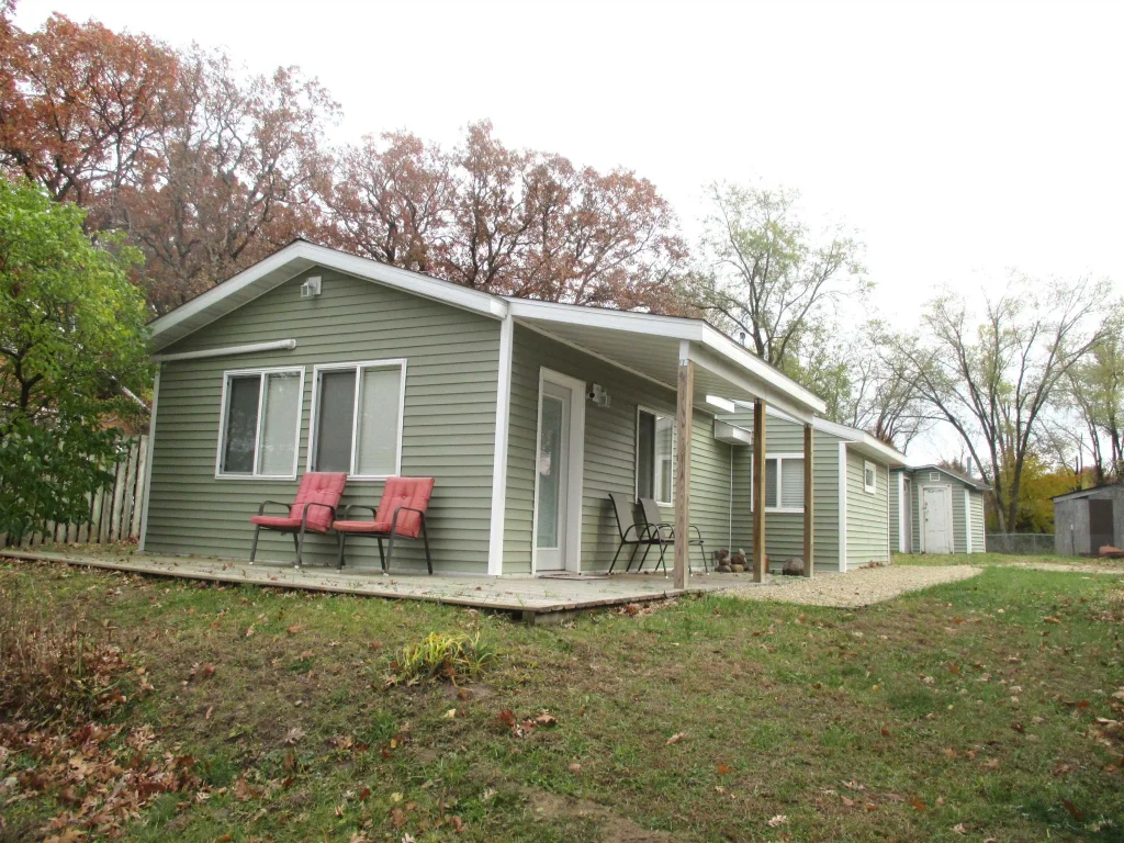 W5426 Buffalo Drive, Packwaukee