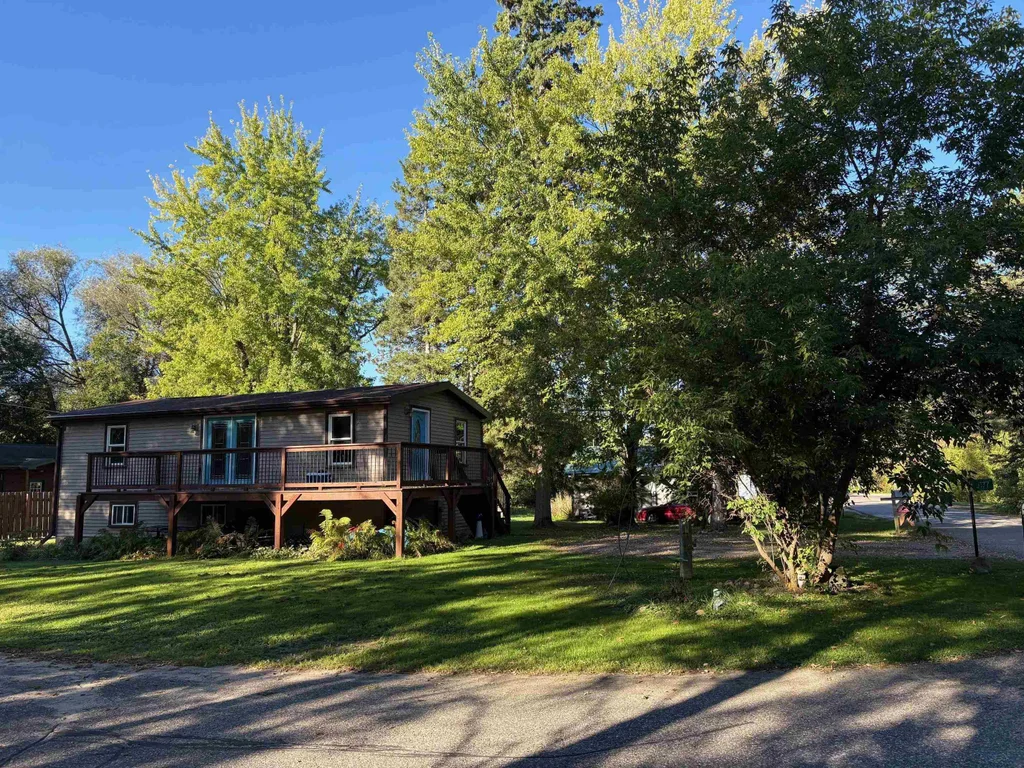 5177 Pioneer Street, Pelican