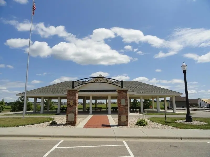 Photo of Listing #2010484