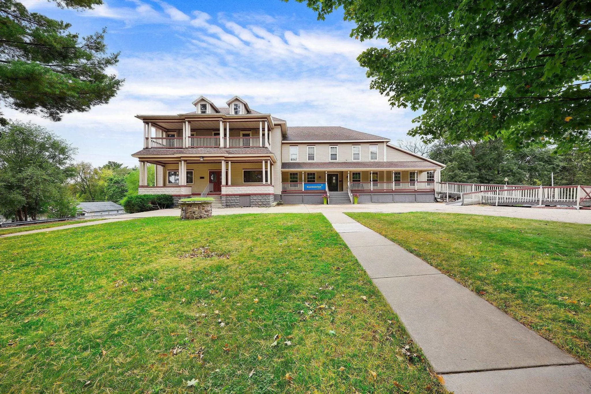 213 N Main Street, Poynette