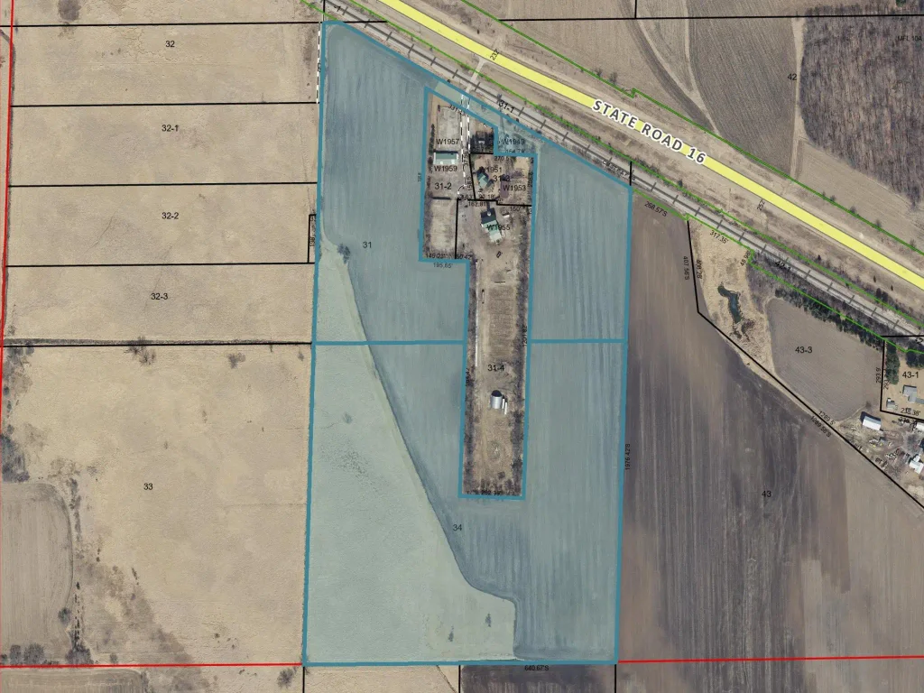 W1949 State Road 16, Ixonia