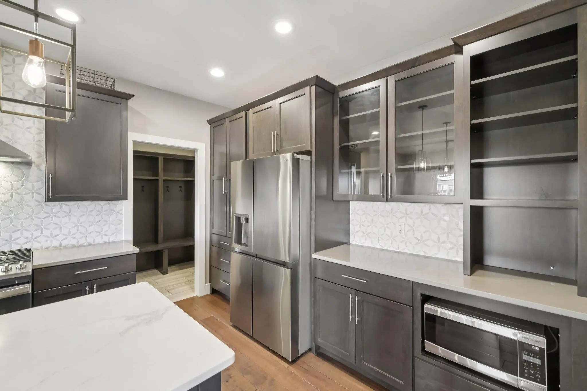 Photo of Listing #2010749