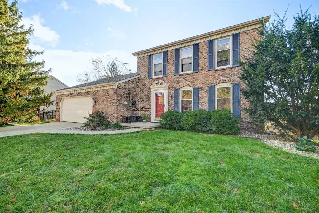 3702 Nathan Hale Court, Middleton