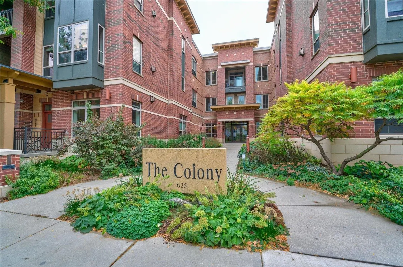 Photo of Listing #2010807