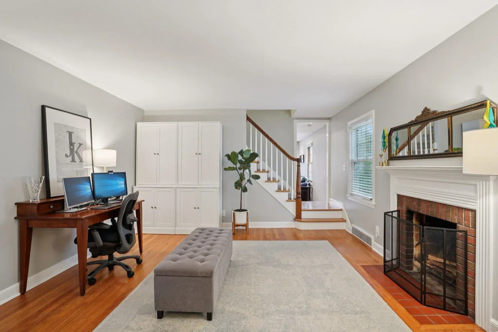 821 Minakwa Drive, Madison