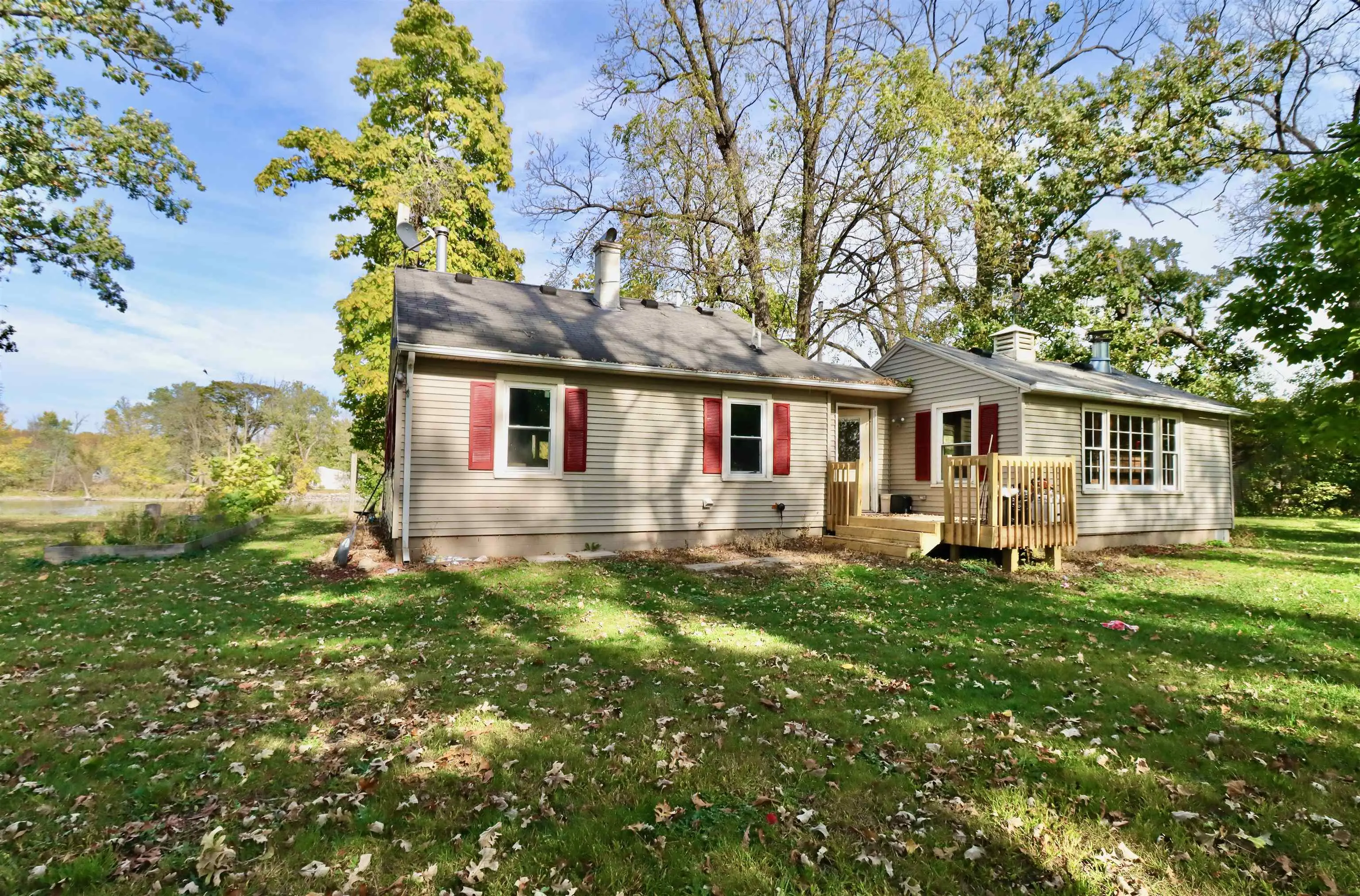 Photo of Listing #2011003