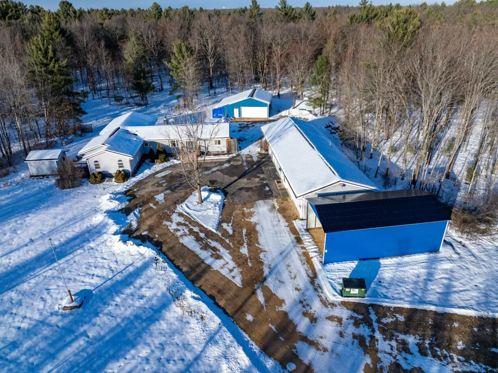 W6266 39th Street, Clearfield