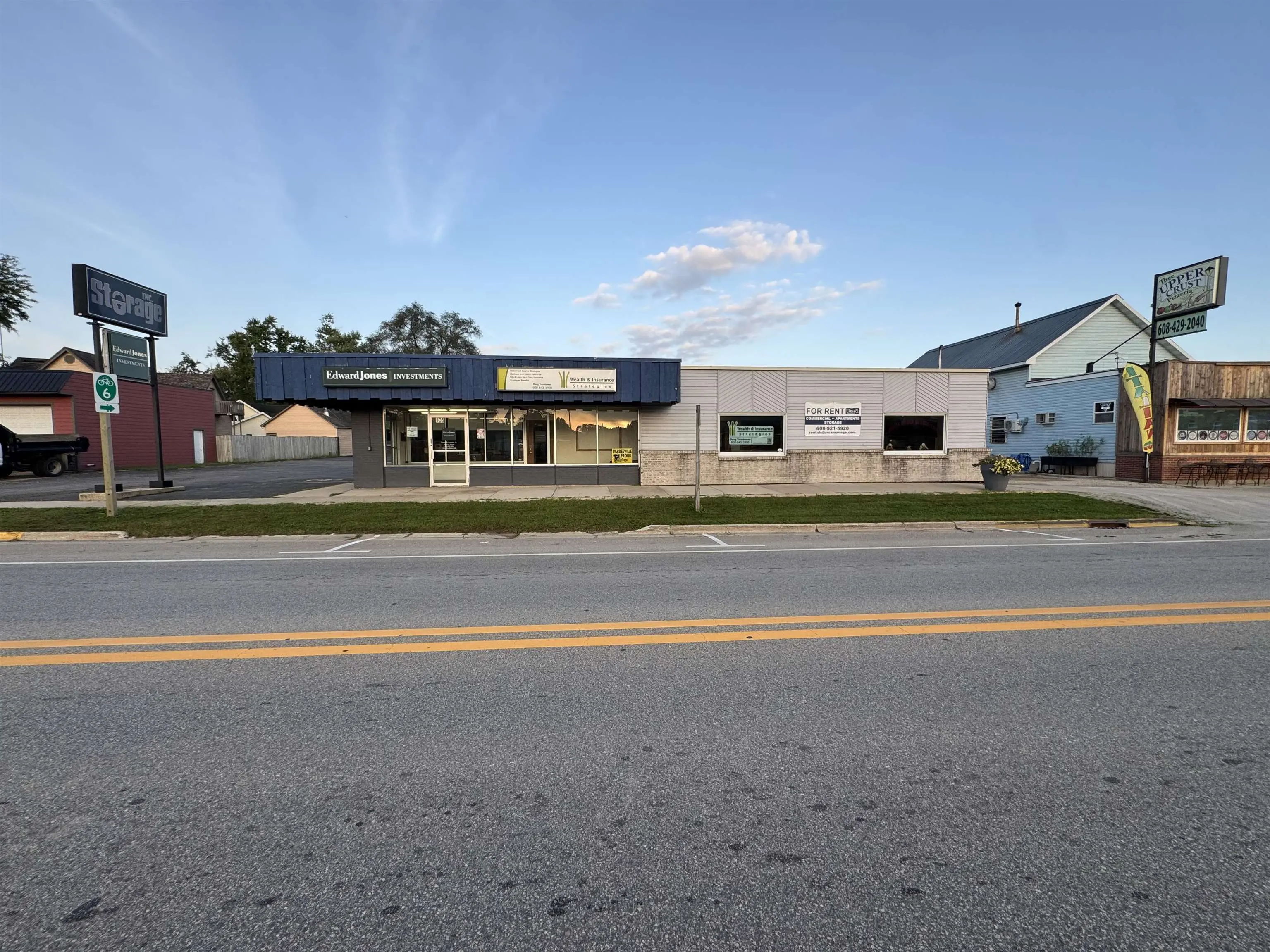 105 N Main Street, Pardeeville