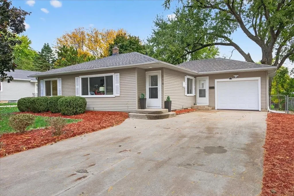 116 Gary Court, Sun Prairie