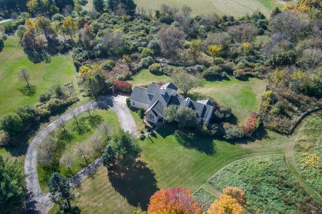 7961 Coray Lane, Springdale