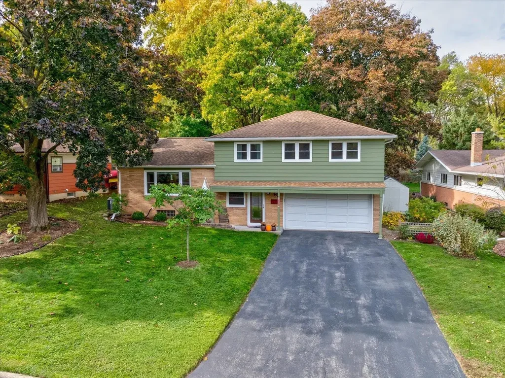 4230 Esch Lane, Madison