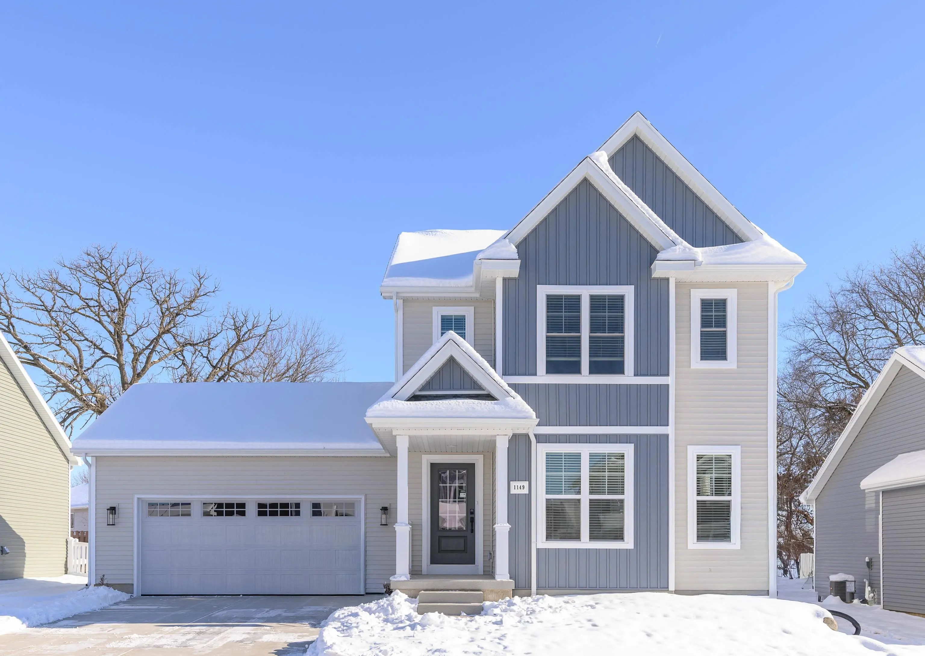 Photo of Listing #2011295