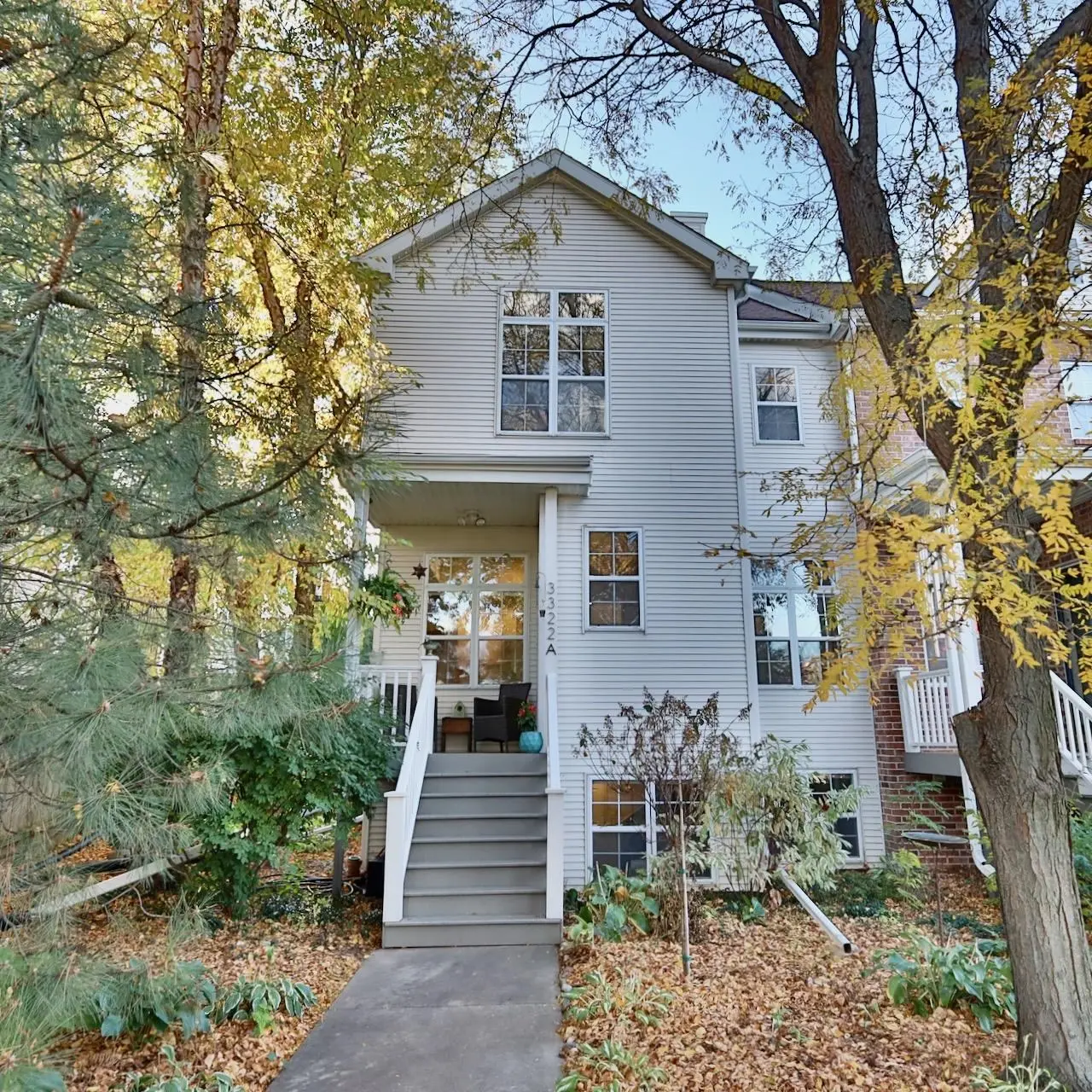 Photo of Listing #2011388