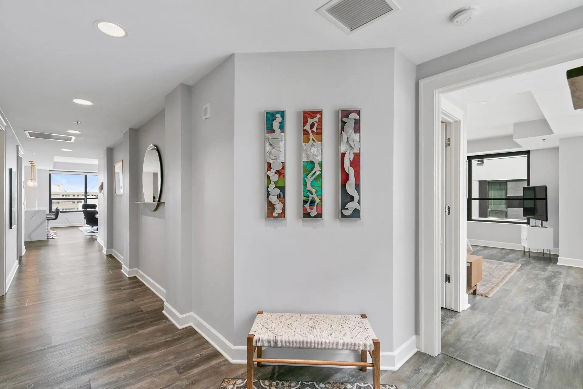 Photo of Listing #2011502